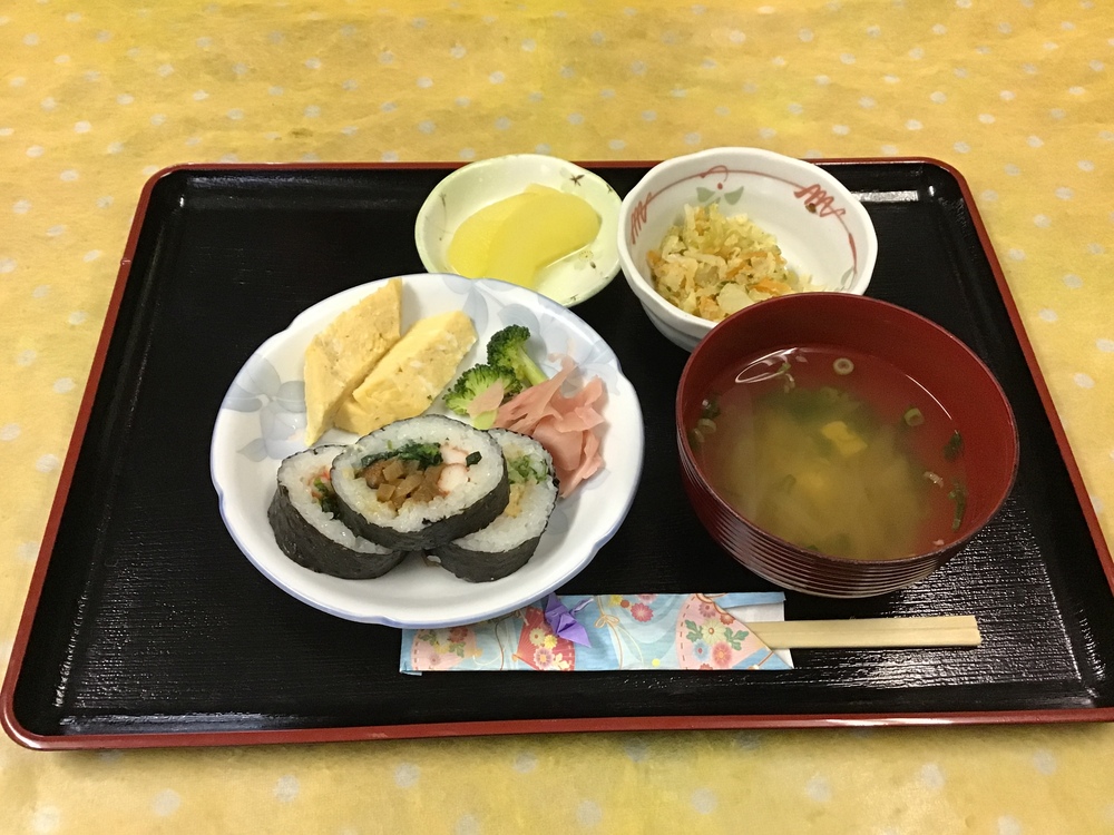 昼食