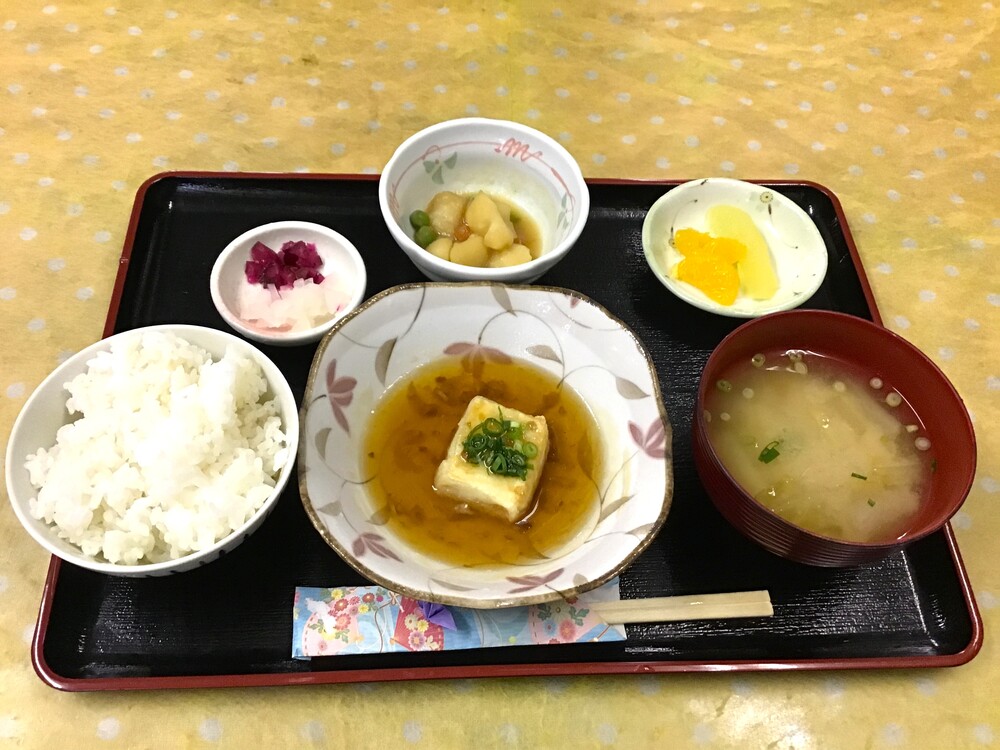 昼食