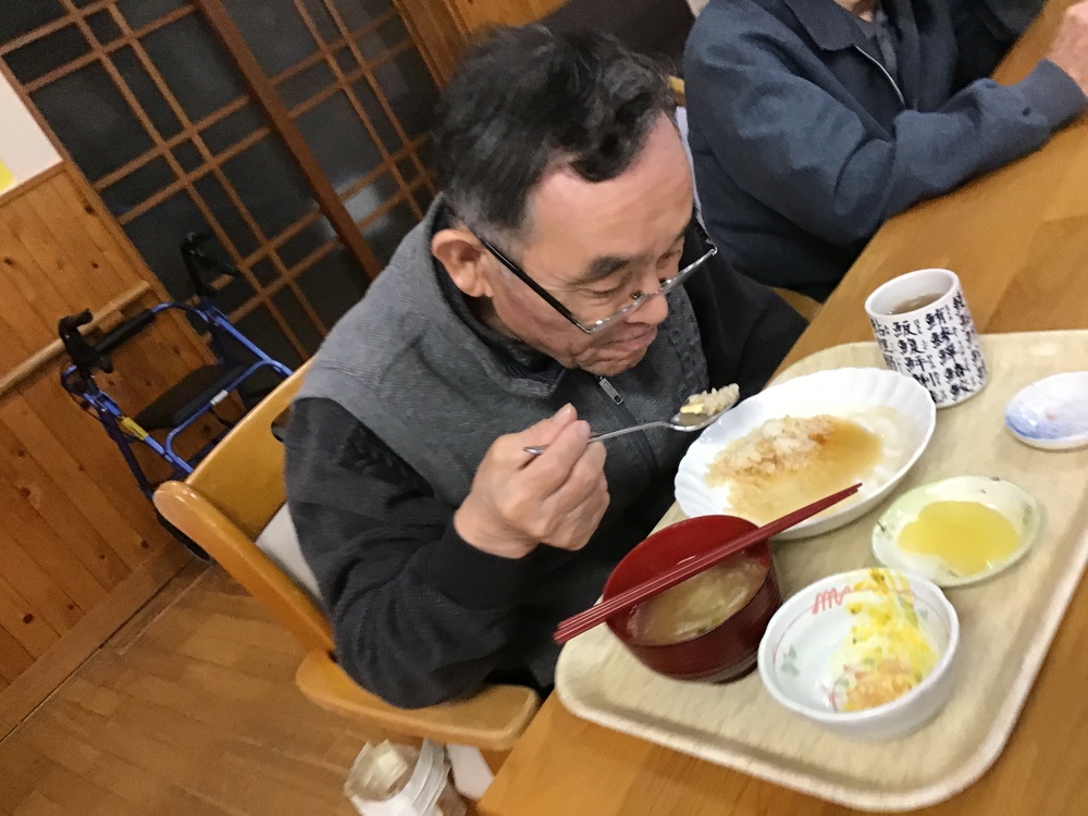 昼食