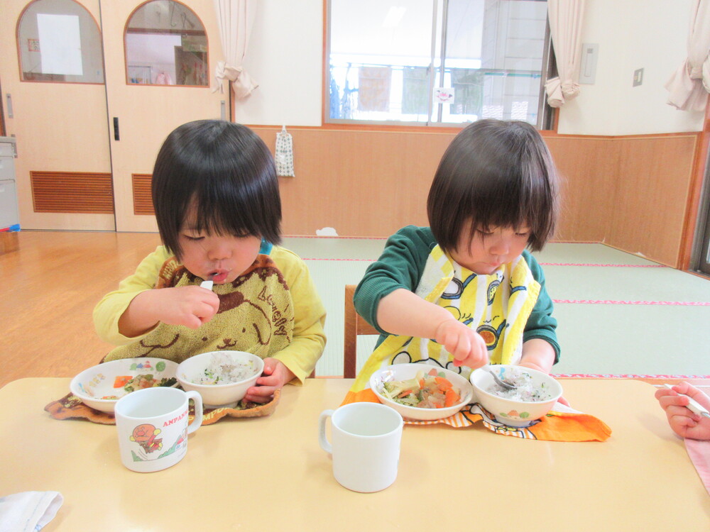 給食の様子