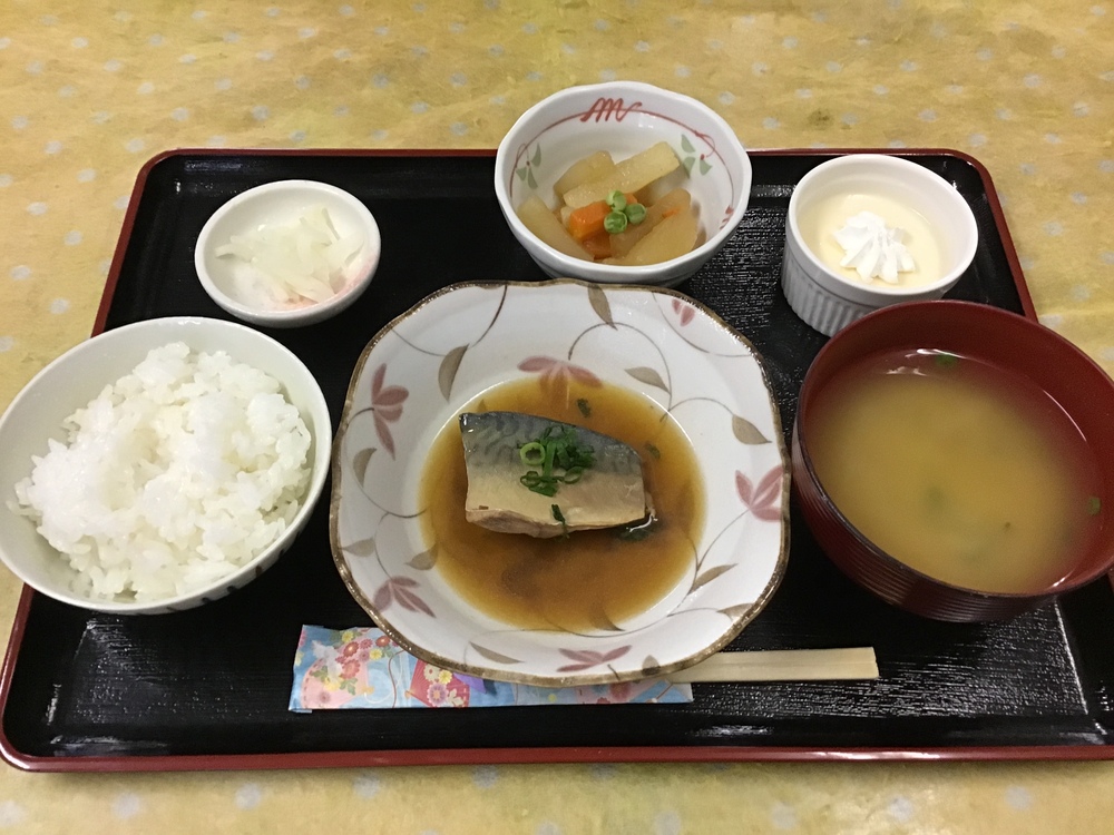 昼食