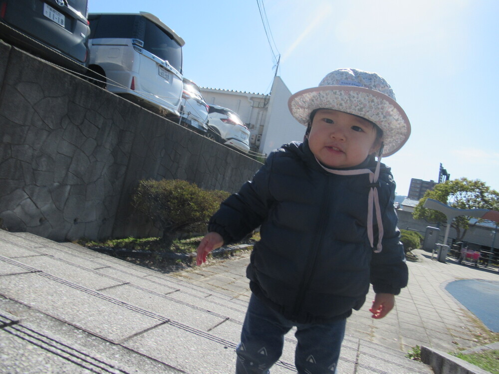 あすてらす公園で遊ぶ子ども (1)