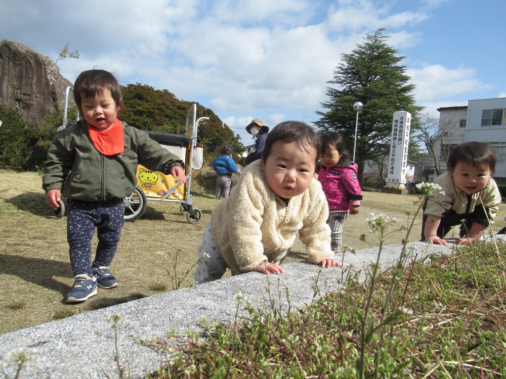 市民会館にお散歩に行っている様子 (6)