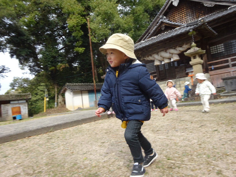 喜多の宮で遊ぶ子dも (4)