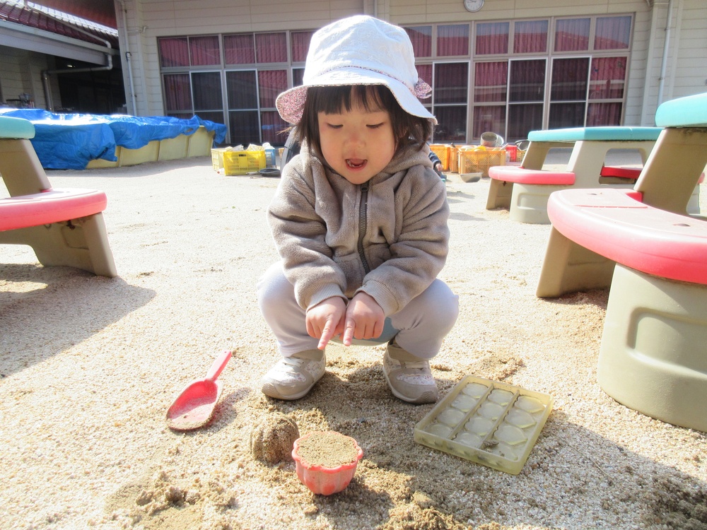 園庭遊びの様子