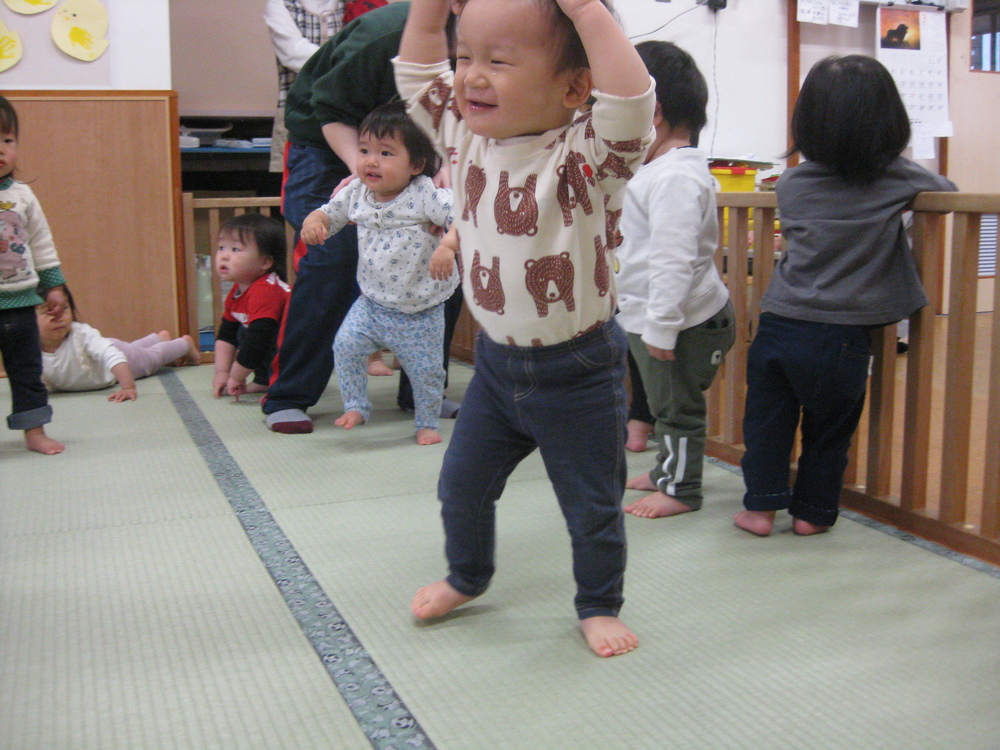 室内遊びの様子 (3)