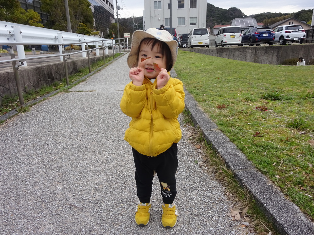 あすてらす公園で遊ぶ子ども (3)