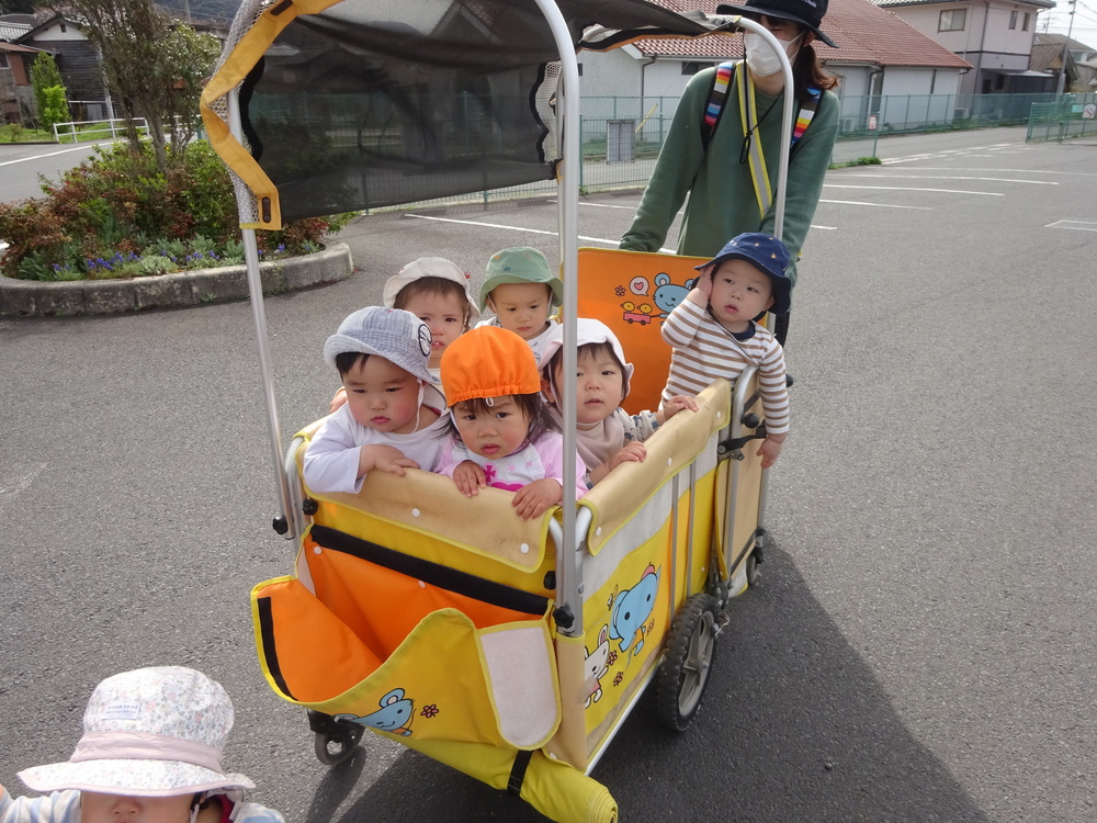 駅までお散歩 (1)