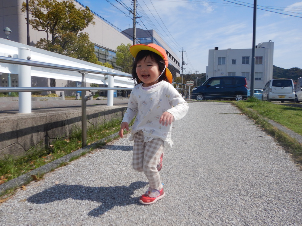 あすてらす公園で遊ぶ子ども (4)