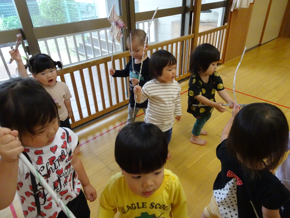 室内遊びの様子 (2)