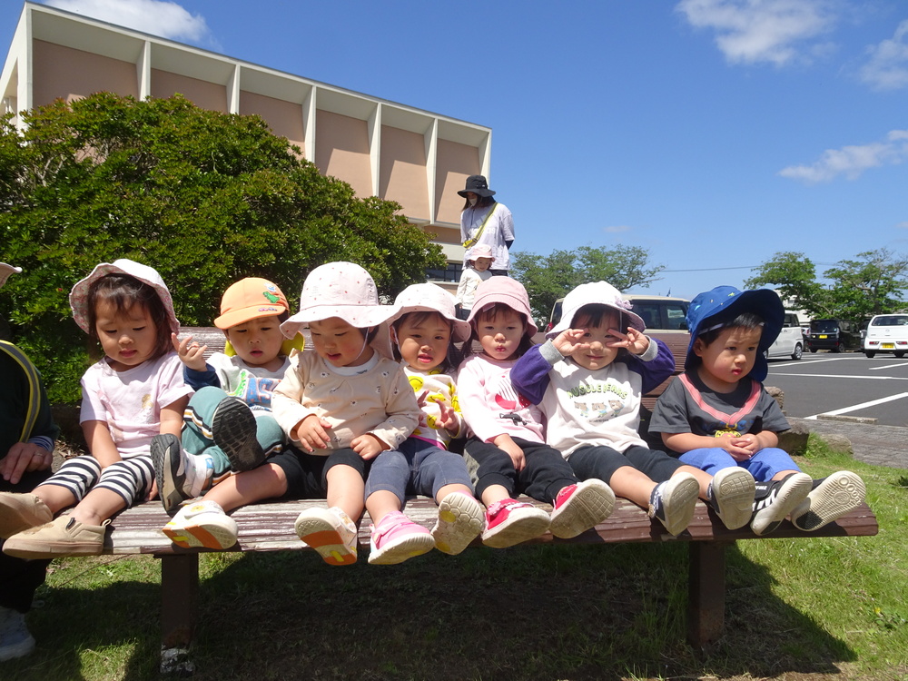 市民会館で遊んでいる様子 (2)