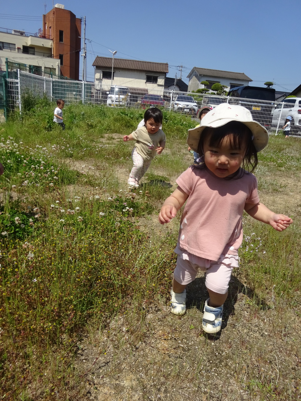 園庭遊び (4)
