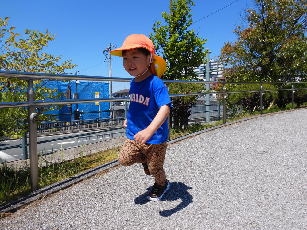 あすてらす公園で遊んでいる様子 (1)