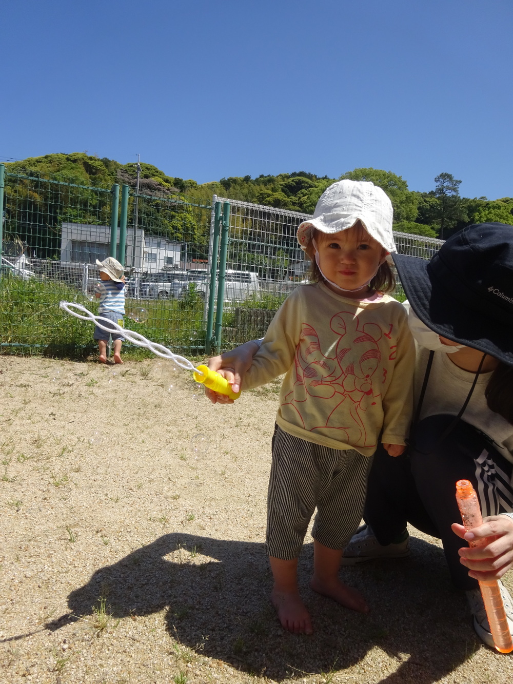 シャボン玉遊び (4)