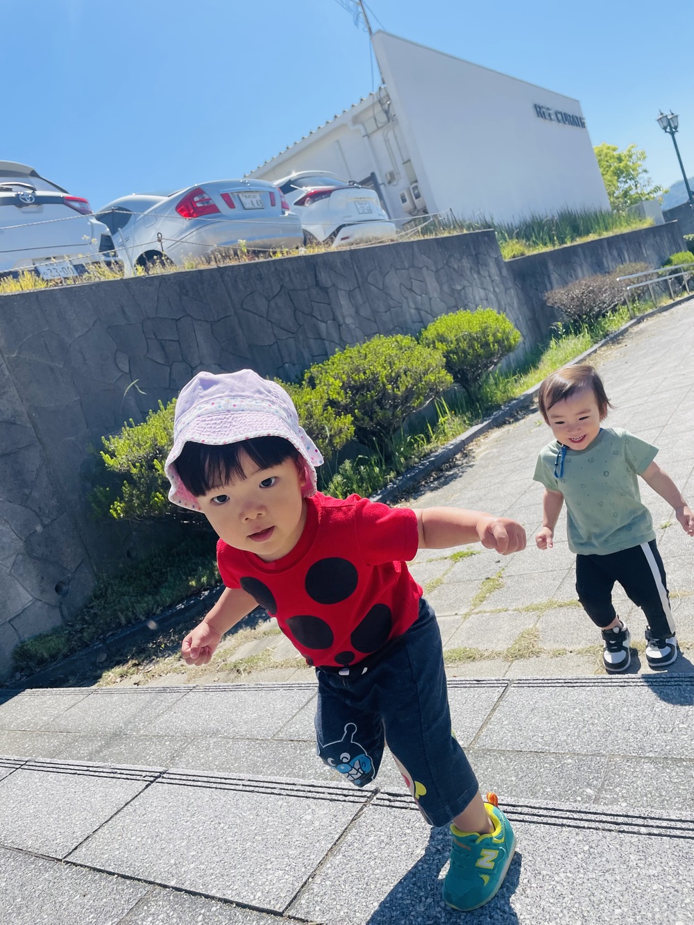 あすてらす公園で遊ぶ子ども (2)