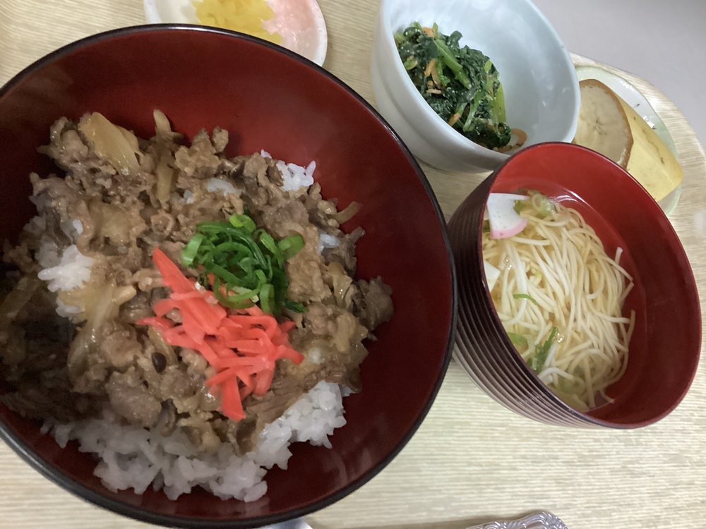 昼食