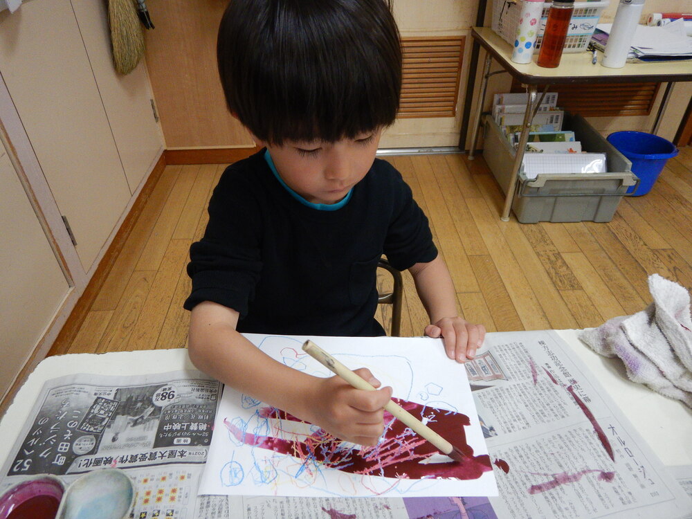 製作をしている様子 (5)