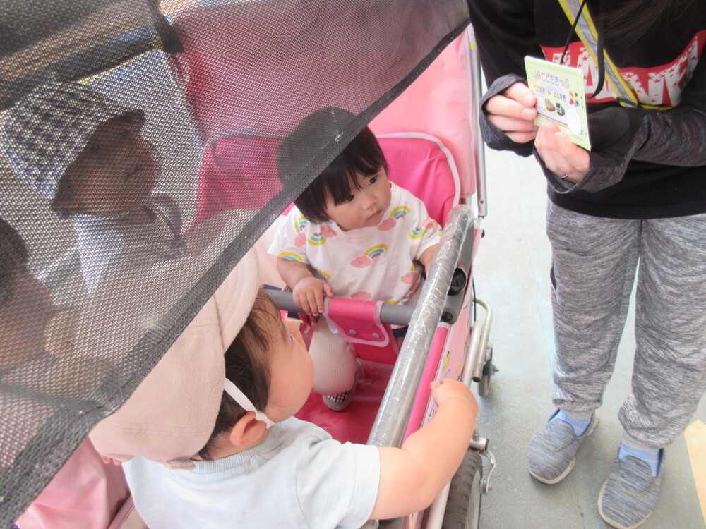 こどもきっぷを貰った子どもたち
