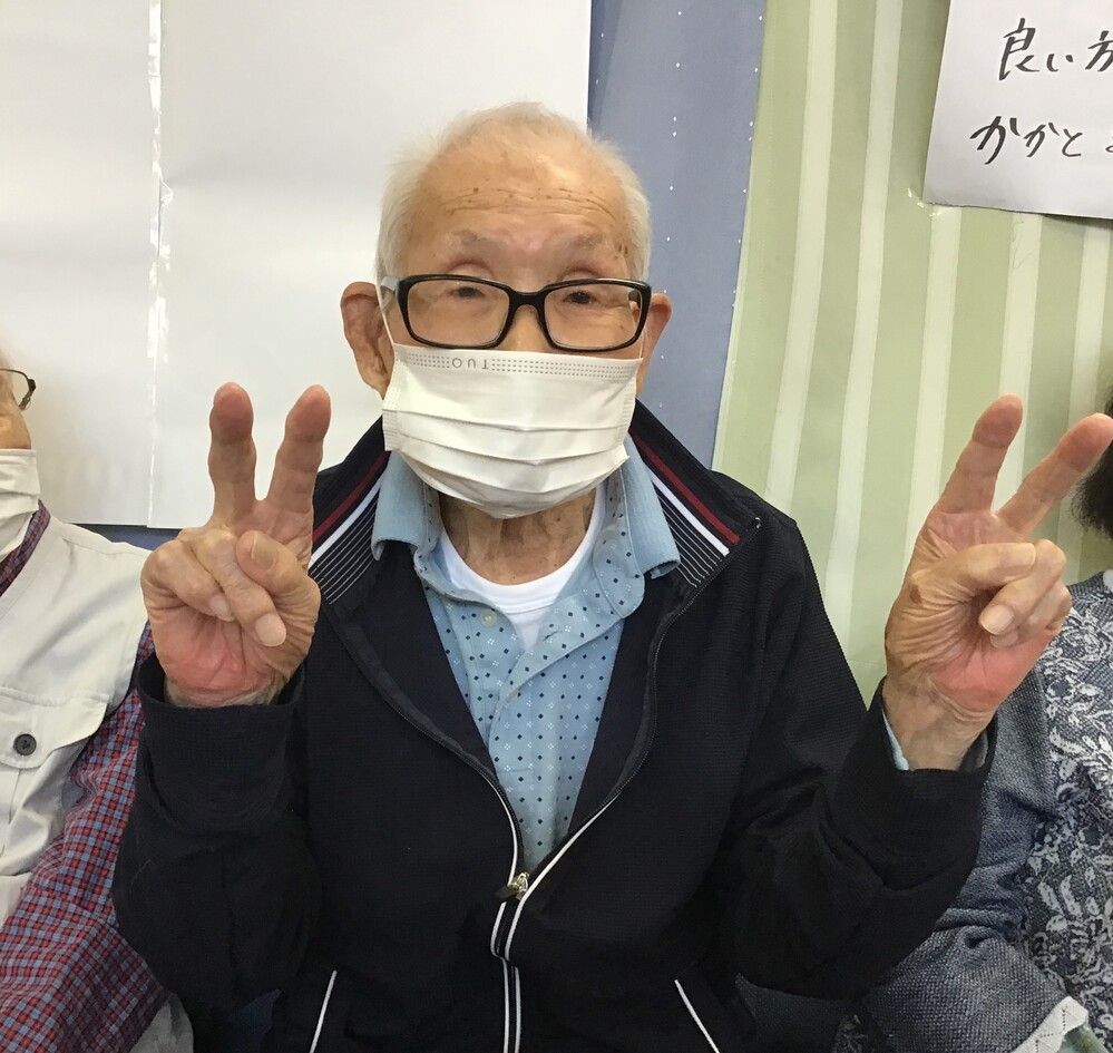 スリッパ飛ばし