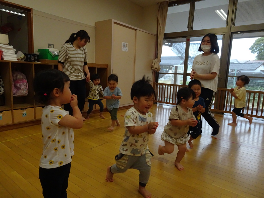 リズム運動をしている様子3