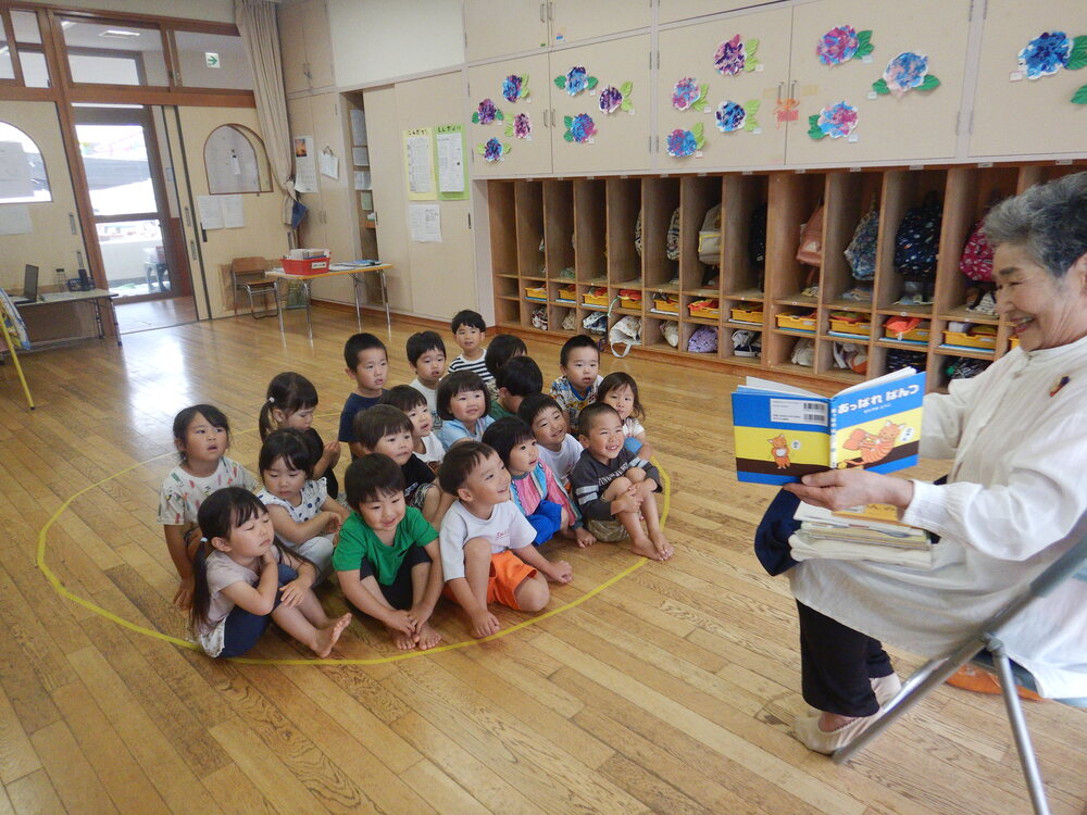 読み聞かせ