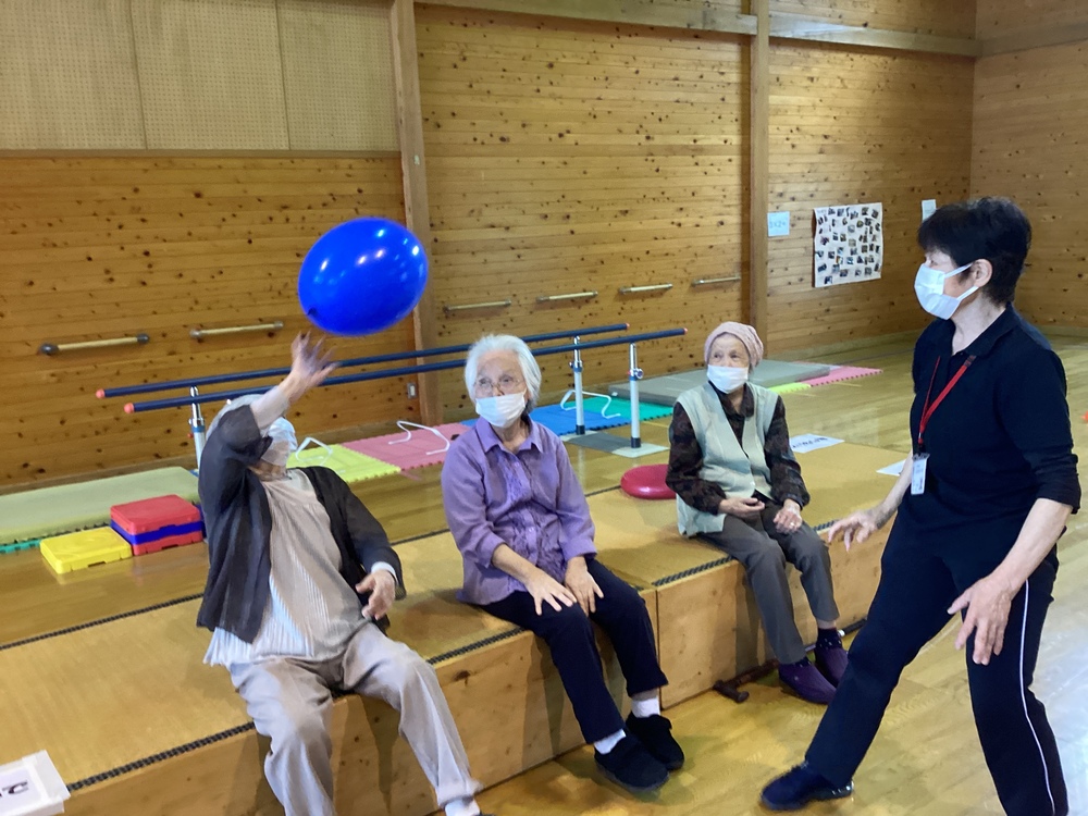 風船バレー