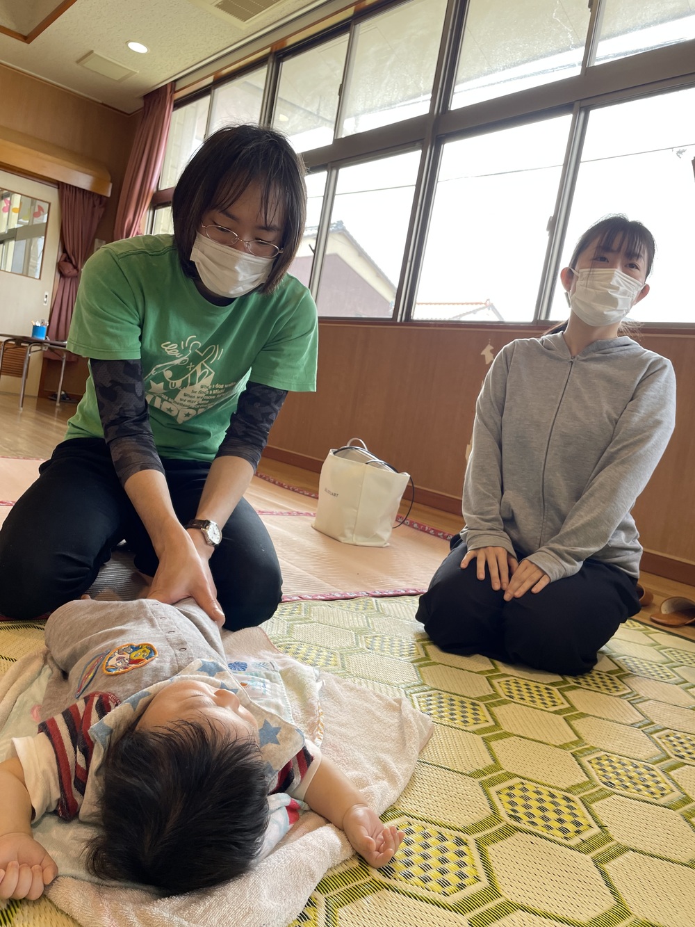 ベビーマッサージ教室 (18)