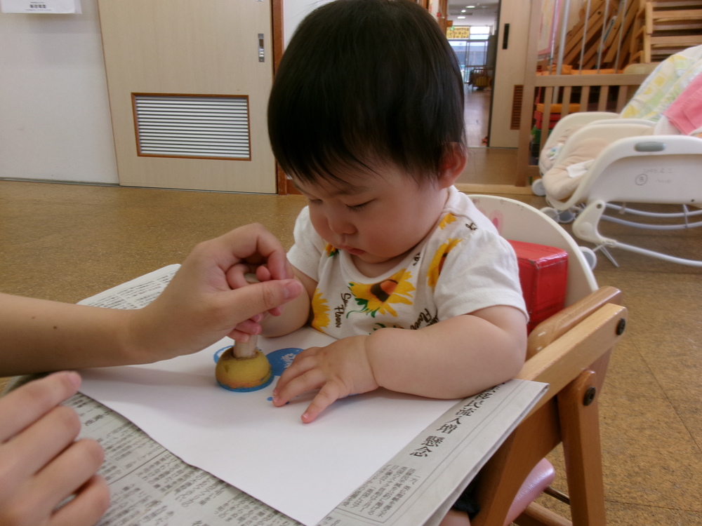 製作をしている様子（１）