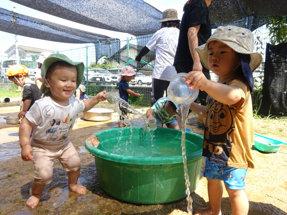 泥んこ遊び (3)