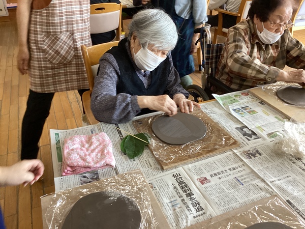 陶芸作成中です