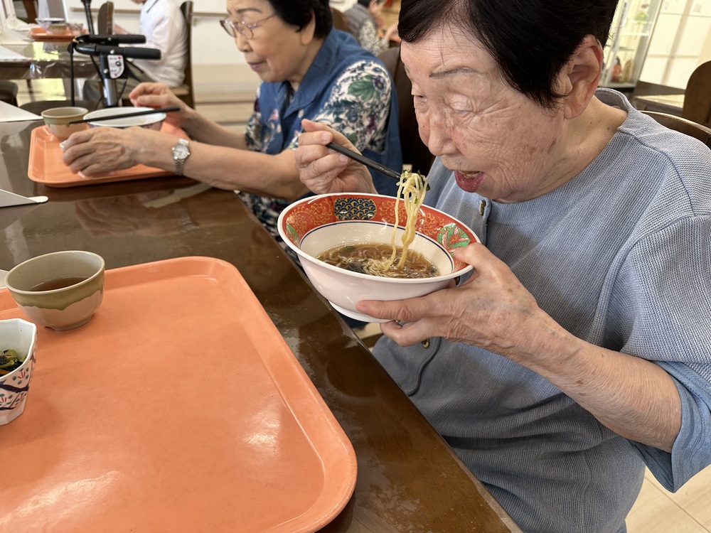 食事の様子