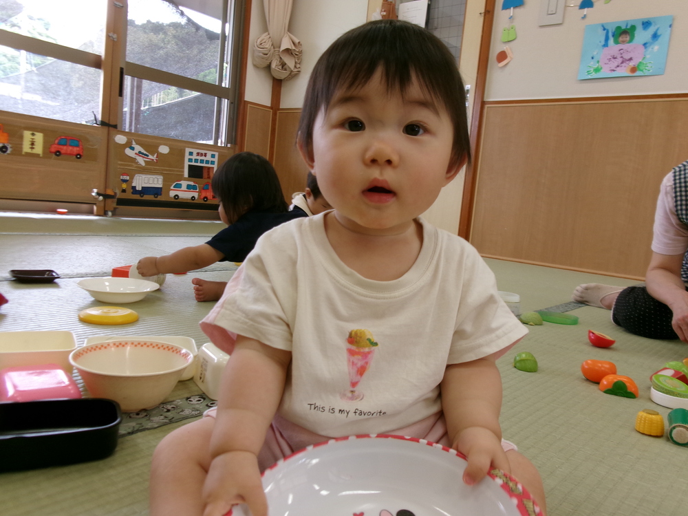 おままごとをする