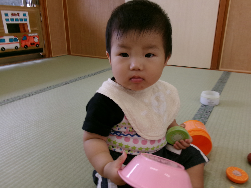 おままごとをする２