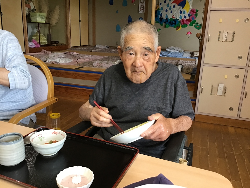 昼食