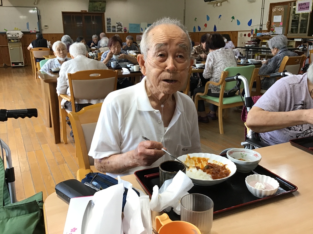 昼食