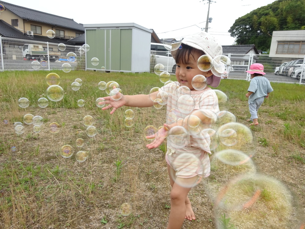 しゃぼんだま (5)