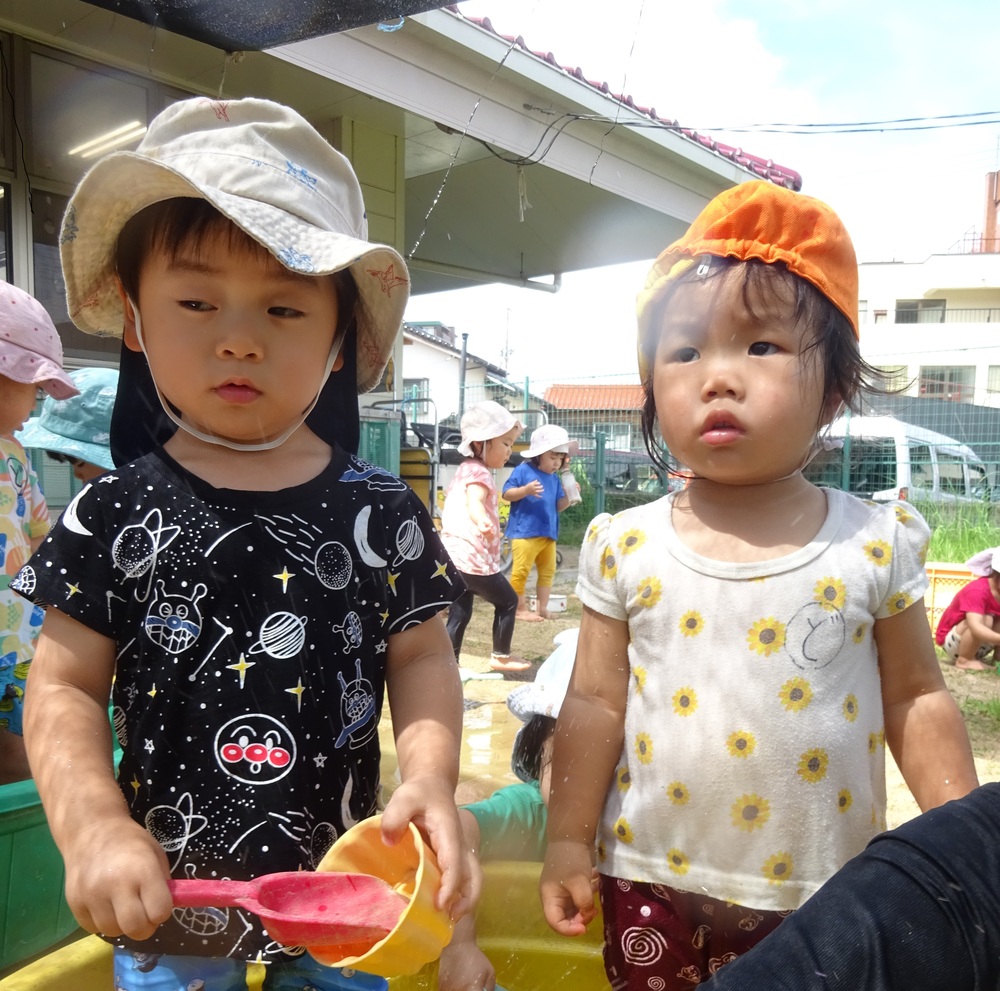どろんこ遊びの様子 (3)