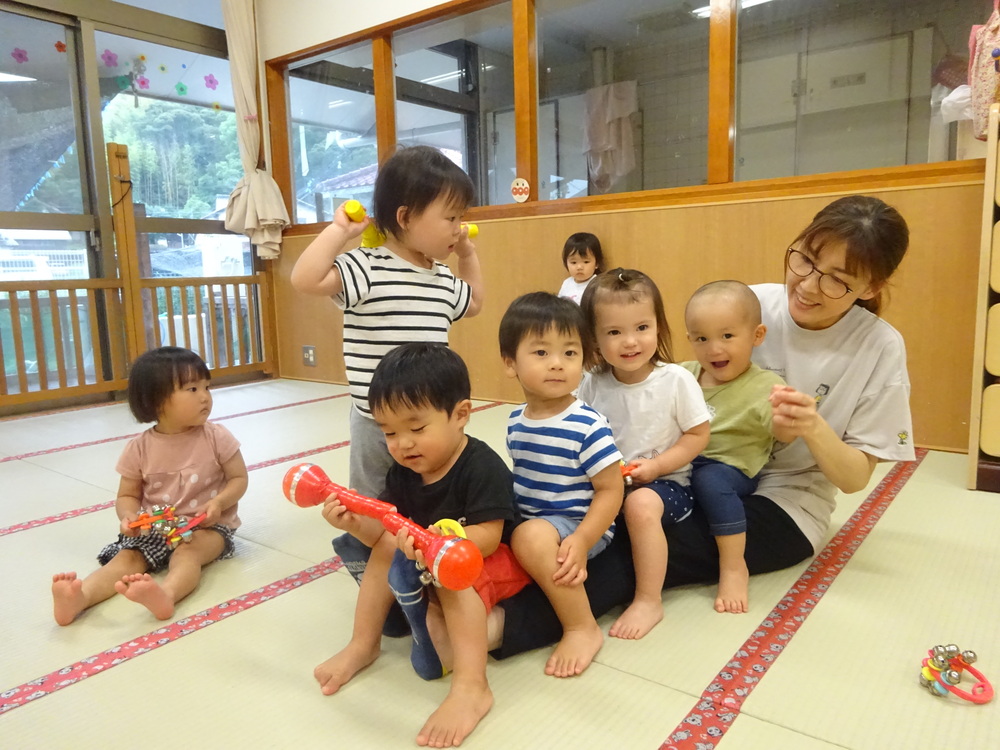 バスごっこ