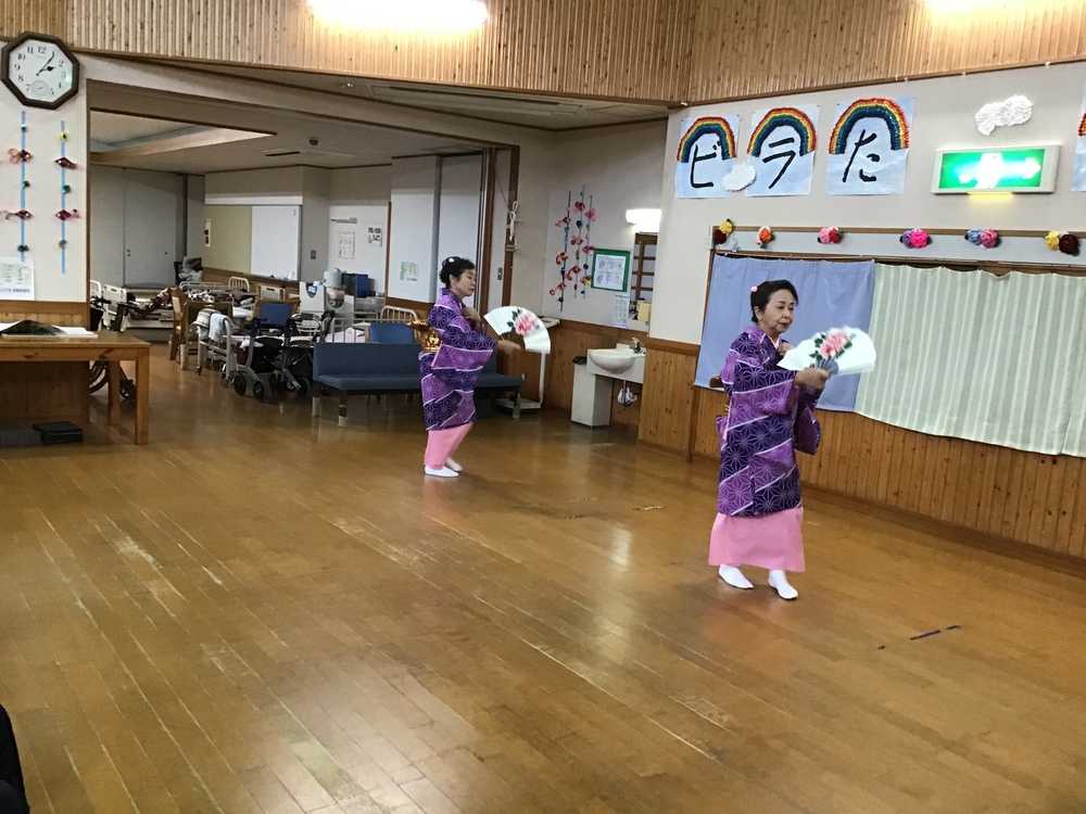 日本舞踊