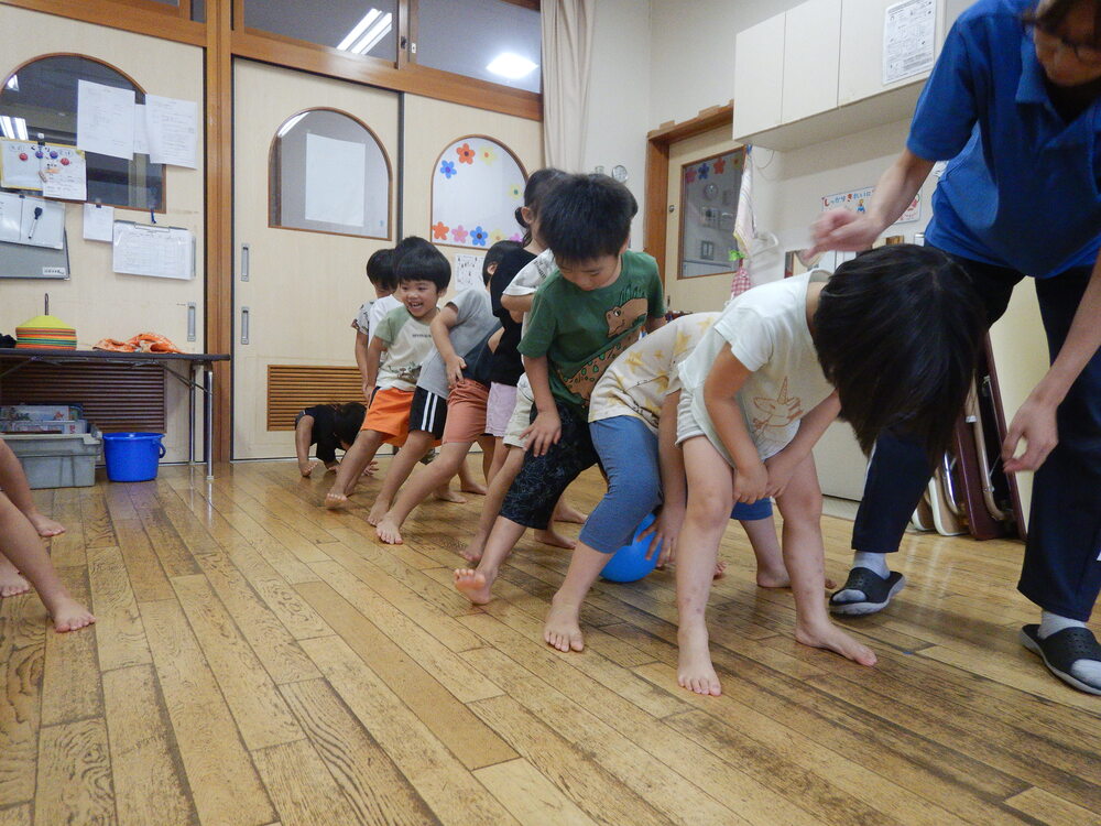 ボール遊び (5)