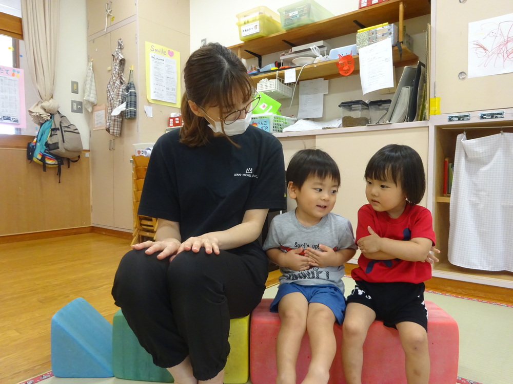 プラポイントで遊ぶ様子 (3)
