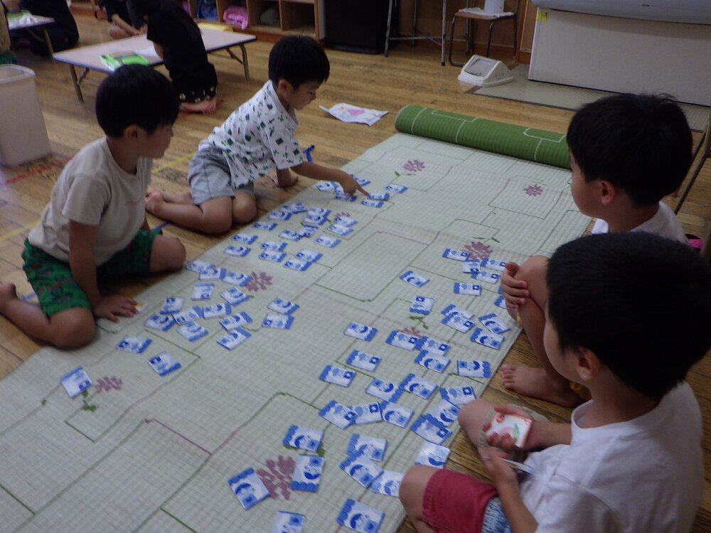 室内遊びの様子