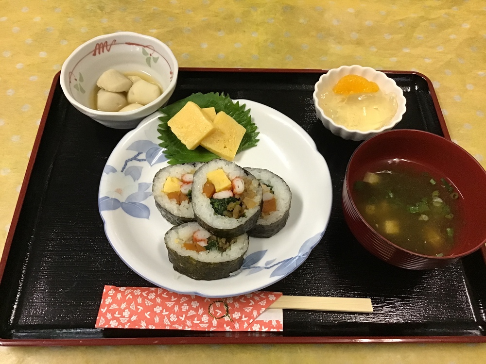 昼食