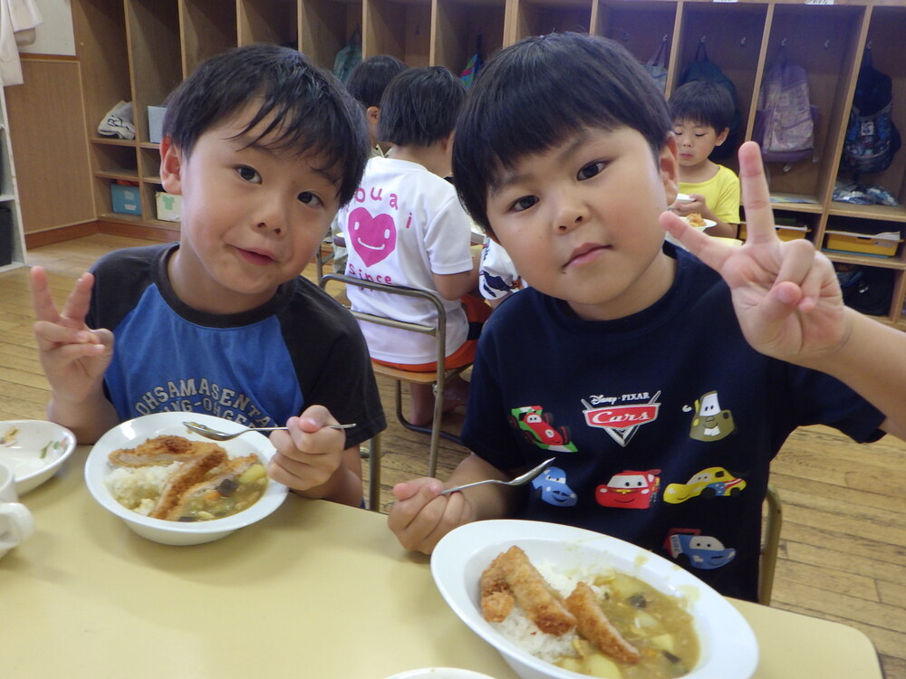 給食の様子