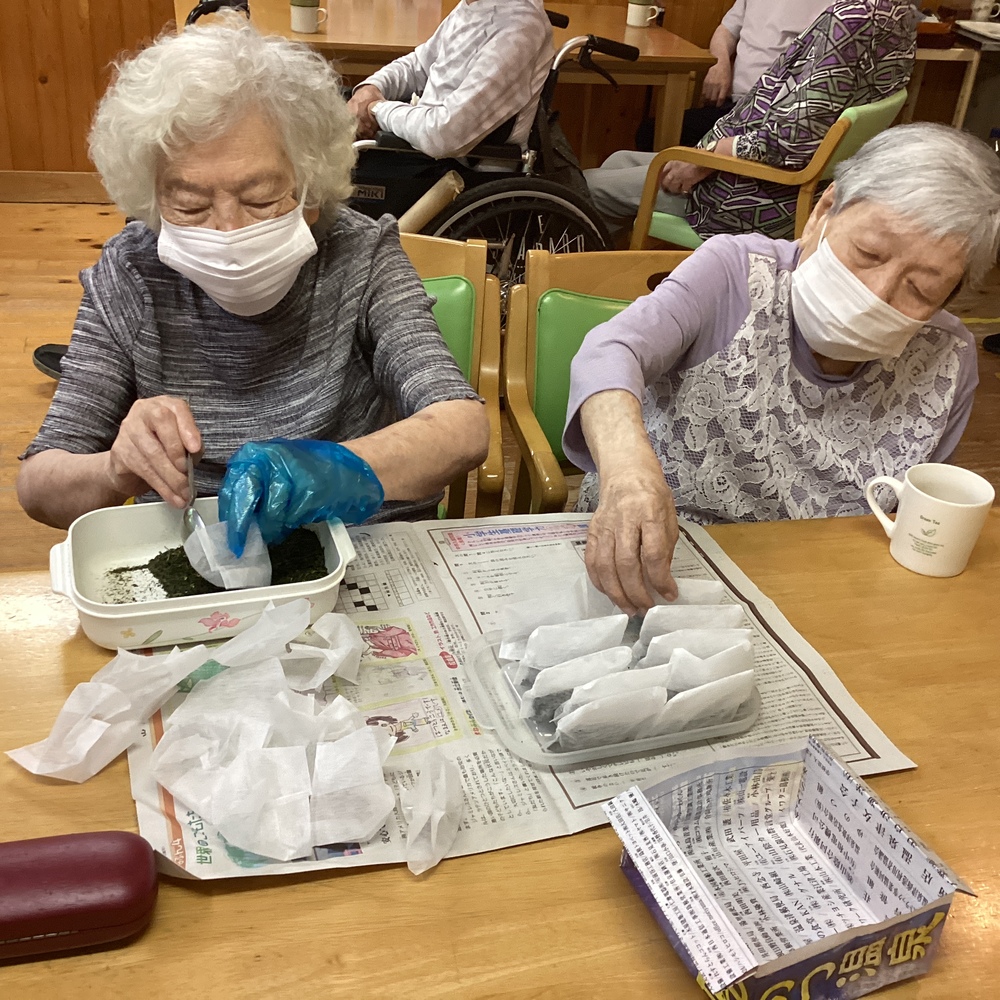 お茶詰め