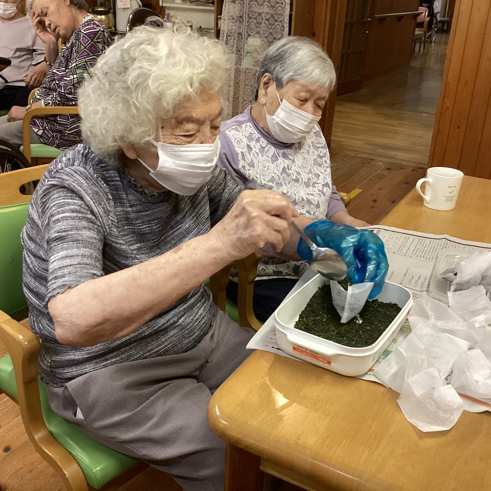 お茶詰め