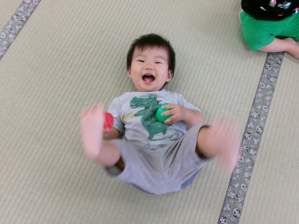 ボール遊び１