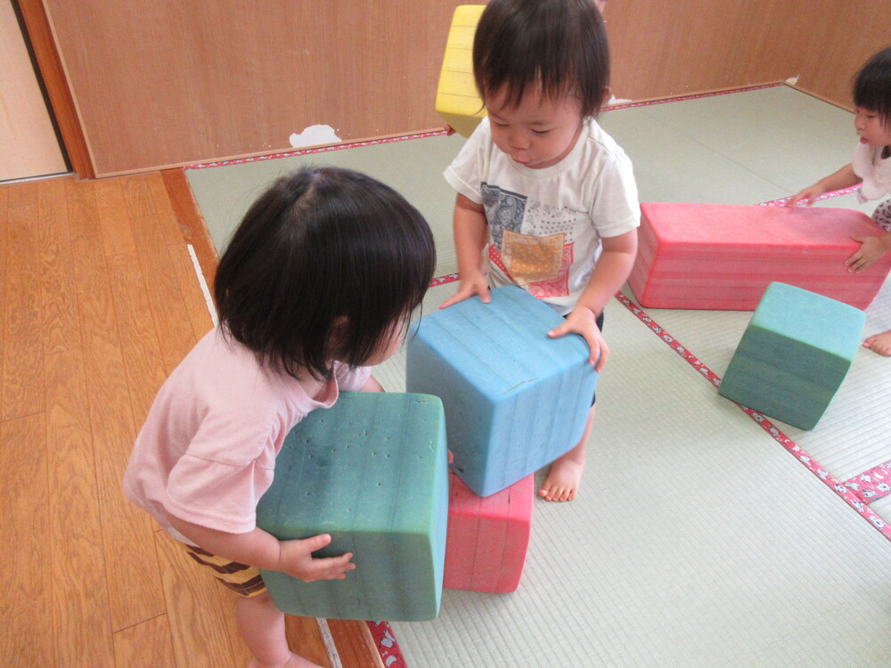 プラポイントで遊んでいる様子