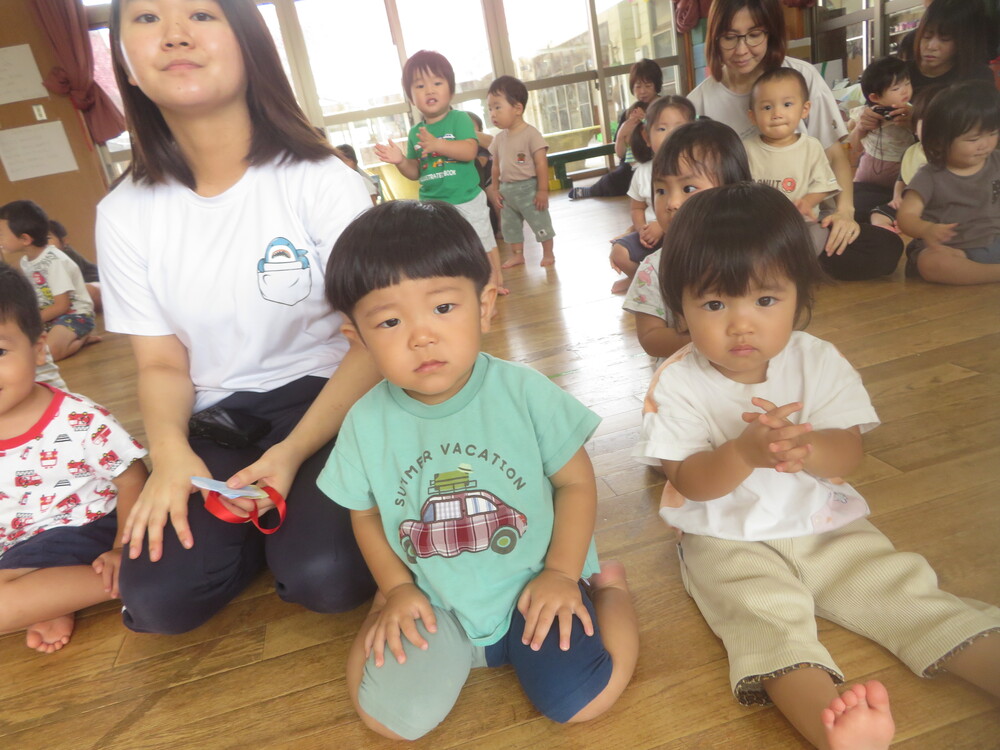 誕生会の様子 (3)