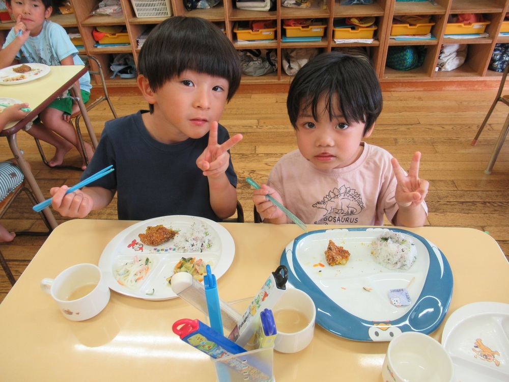 誕生会給食2
